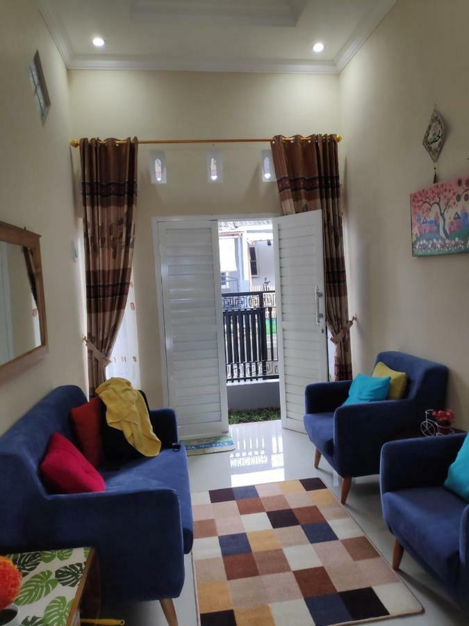 Homestay Wahyudi 1 Syariah Tlekung Dış mekan fotoğraf